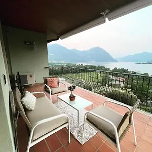 Casa Caponetti , Costa Volpino Italie